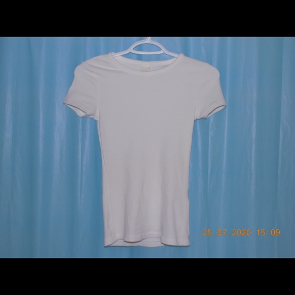 White Ribbed H&M Tee - Picture 2 of 4